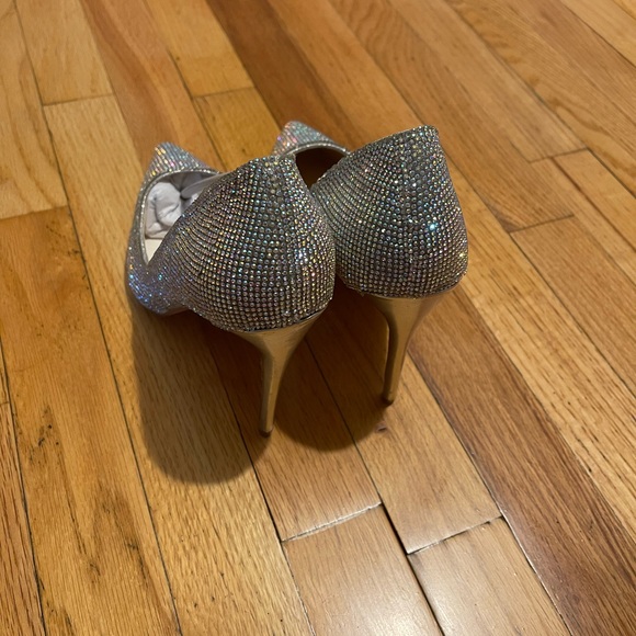 Brand new Steve Madden Attisha Rhinestone Heels - Picture 6 of 6